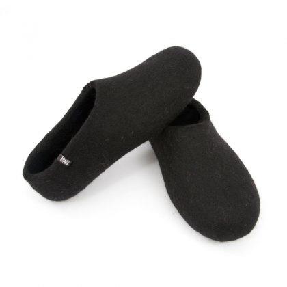 Black felt slippers BASIC collection by Wooppers -b