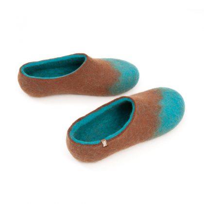 Wool felt slippers fro men in two colors, BASIC collection by Wooppers -b