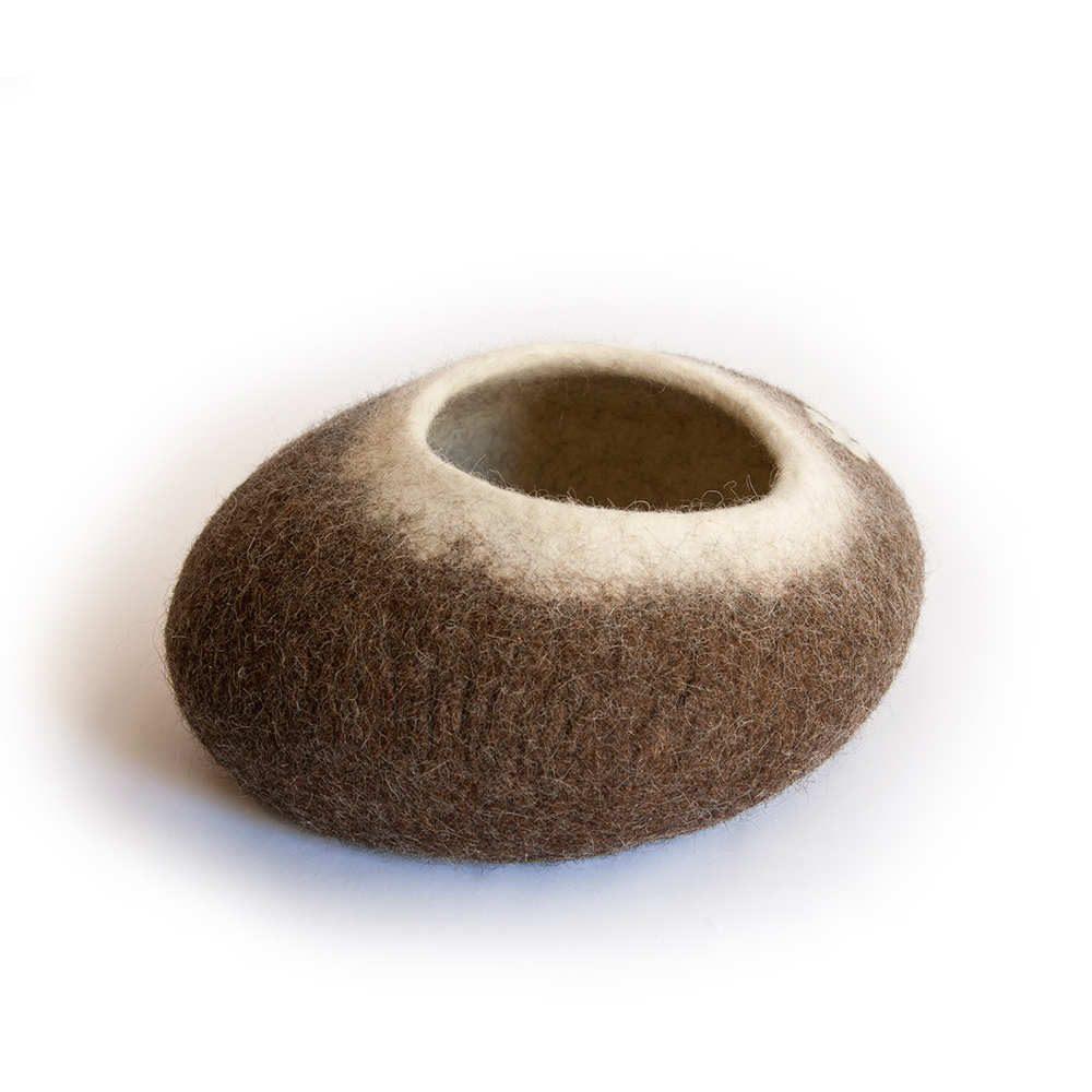 Κρεβατάκια γάτας σε σχήμα βότσαλου καφέ με λευκό -b