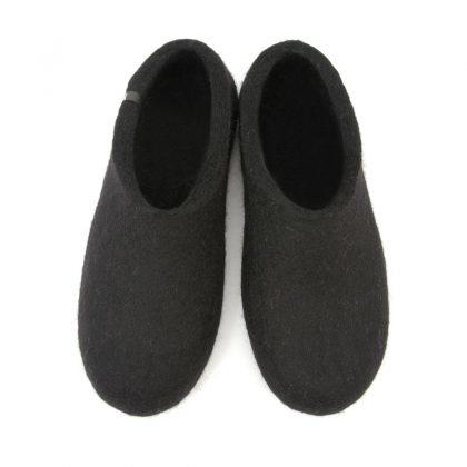 Black felt slippers BASIC collection by Wooppers -a