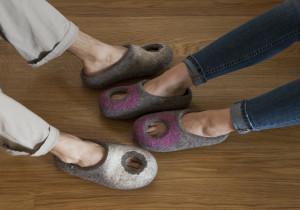 wooppers organic felted wool slippers for men and women from the Omicron collection