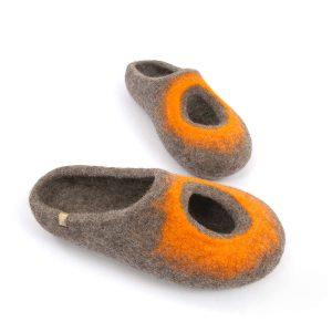 Summer felt slippers grey and orange, "OMICRON" collection by Wooppers -e
