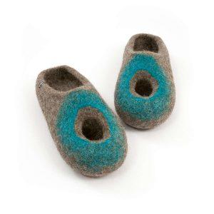 Low back slippers grey and turquoise, "OMICRON" collection by Wooppers -d