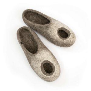 Low back mens slippers in grey and white, "OMICRON" collection by Wooppers -a