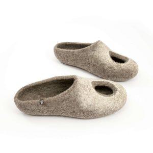 Low back mens slippers in grey and white, "OMICRON" collection by Wooppers -c