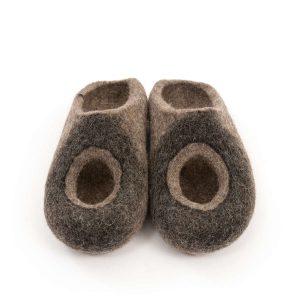 Mens summer slippers in grey and black, "OMICRON" collection by Wooppers -f