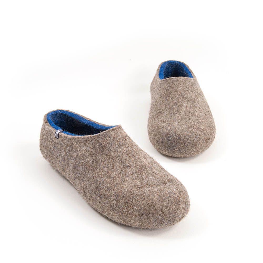 Χειμερινές ανδρικές παντόφλες Wooppers σε φυσικό μαλλί με μπλε στο εσωτερικό -d