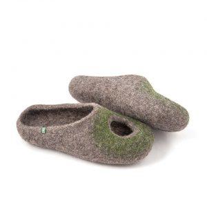 Low back felt slippers grey and olive green, "OMICRON" collection by Wooppers -e