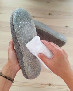 treat rubber soles with talcum powder