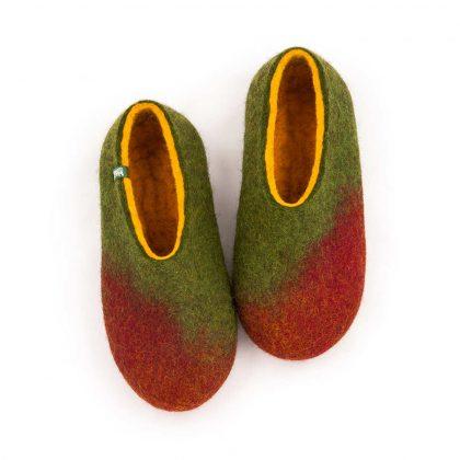 Women slippers for winter in maroon-green-yellow / AMIGOS collection