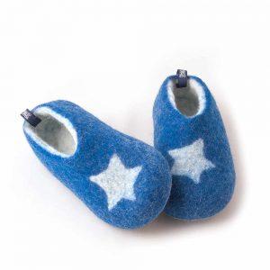 Boys felt slippers in blue, STAR kids collection by Wooppers -c