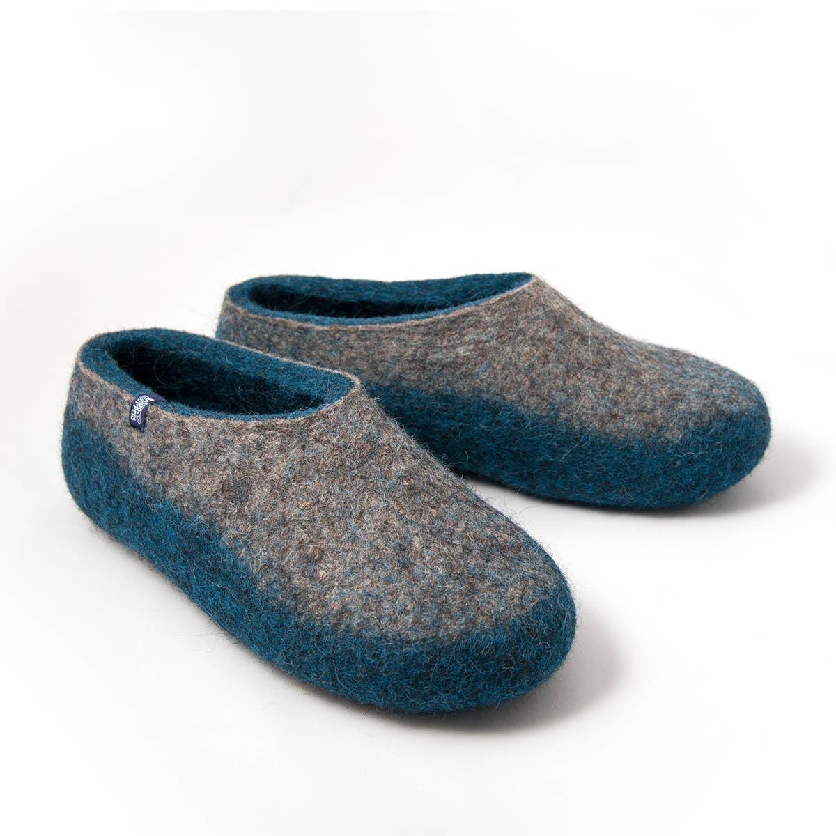 Cool slippers GAIA blue unisex by Wooppers -g