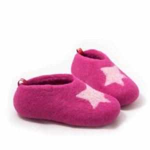Girls felt slippers fuchsia with white star by Wooppers b