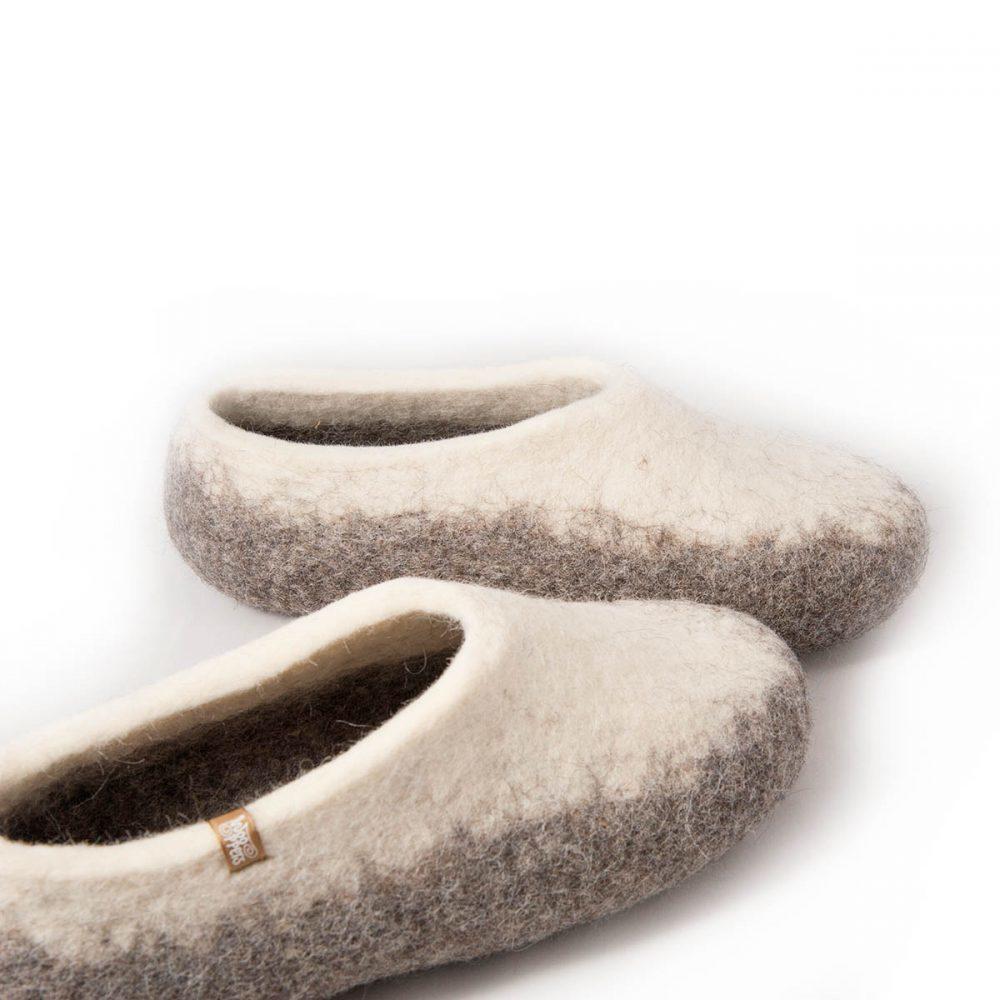 mens warm slippers - TOPS natural white -detail