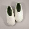 Flat slippers ARIA white & olive green -a