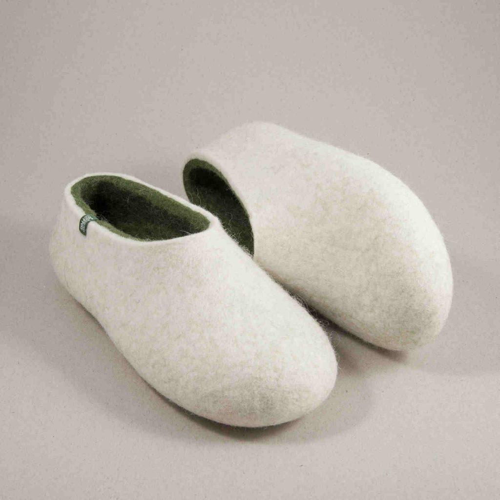 Flat slippers ARIA white & olive green -e