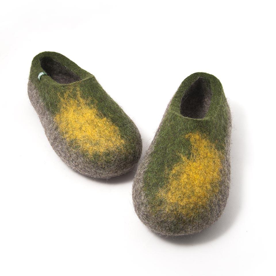 wooppers slippers TOPS with green and yellow
