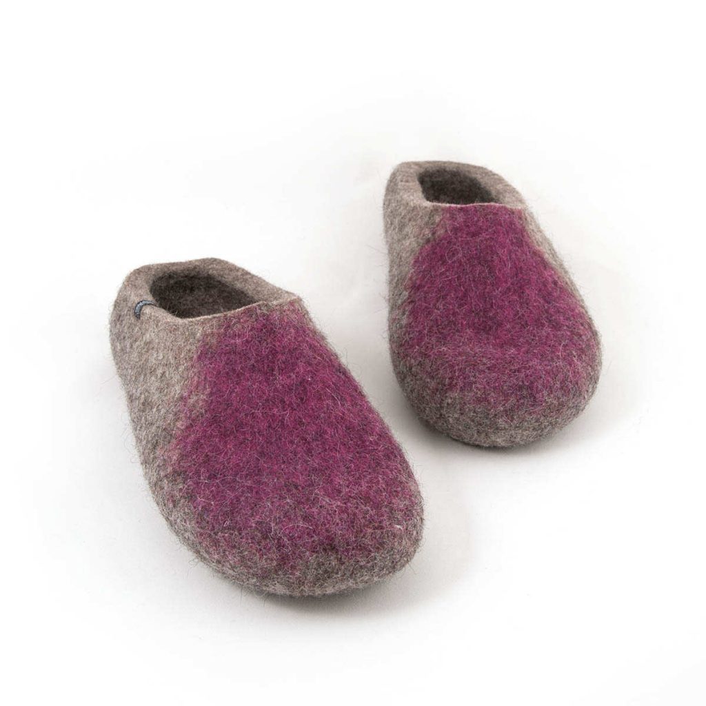 Women's mules slippers in natural gray and purple by Wooppers-d