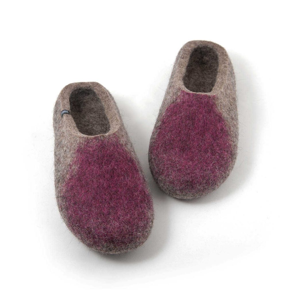 Women's mules slippers in natural gray and purple by Wooppers-k