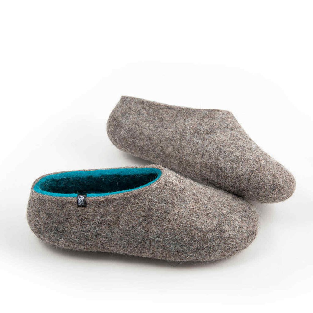 Womens felt slippers grey and blue from the DUAL NATURAL Wooppers collection -f