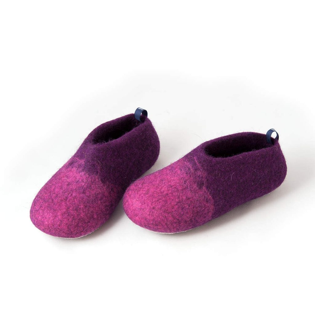 Kids felt wool slippers DUO purple with fuchsia at the front d