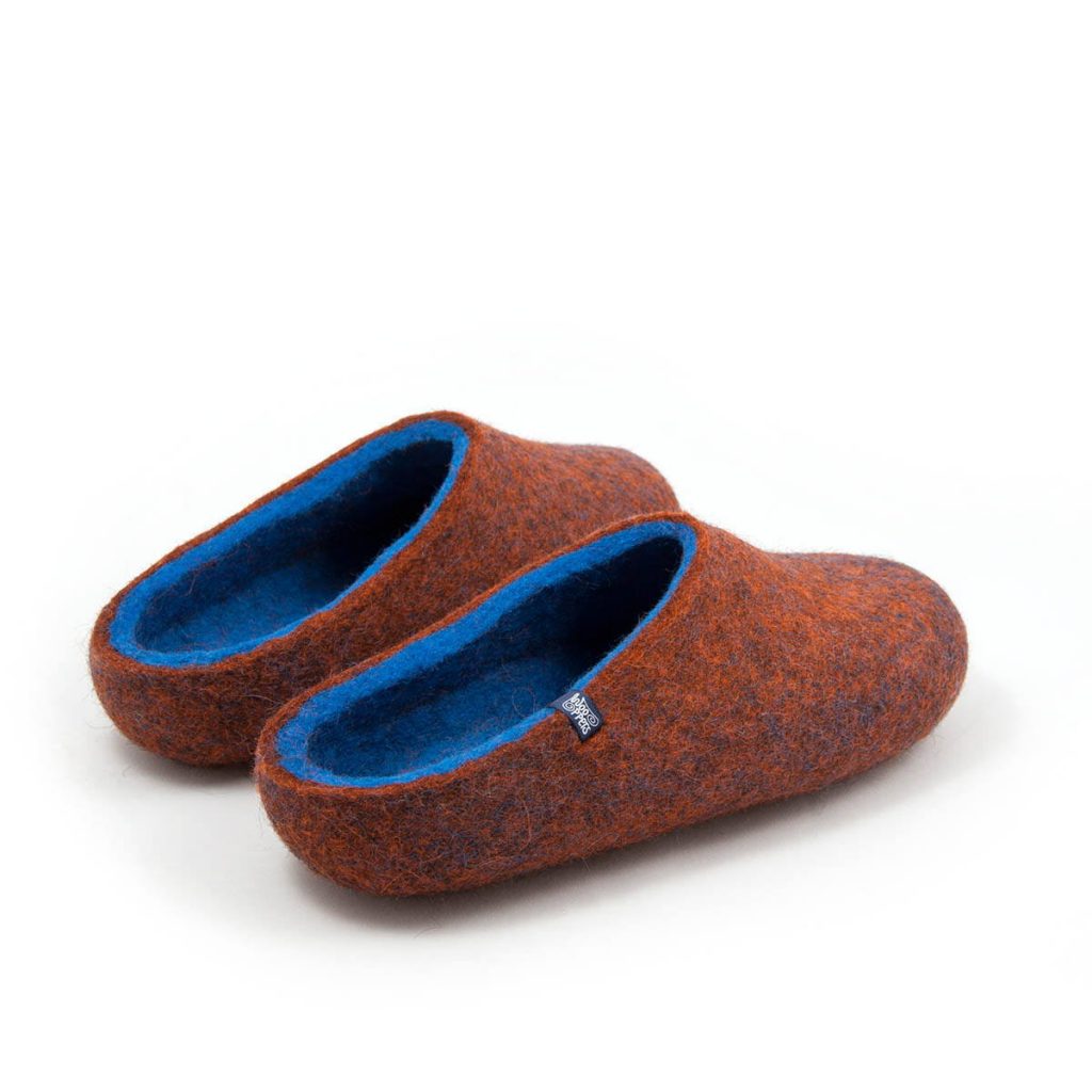House slippers COLORI in copper and blue made either high or low at the back_e