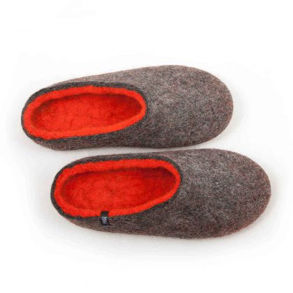 Felt wool slippers COLORI in grey and orange made either high or low at the back_a