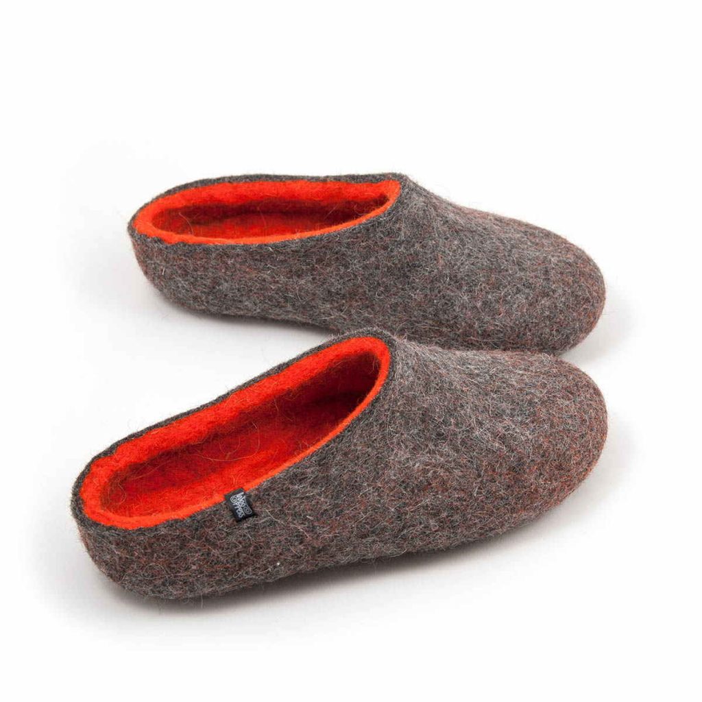 Felt wool slippers COLORI in grey and orange made either high or low at the back_f