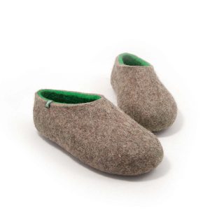Winter slippers natural grey and green by Wooppers -g