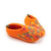Children's slippers in orange wool with colorful confetti decoration_d