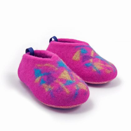 Pink winter slippers for kids with CONFETTI BITS decoration_c