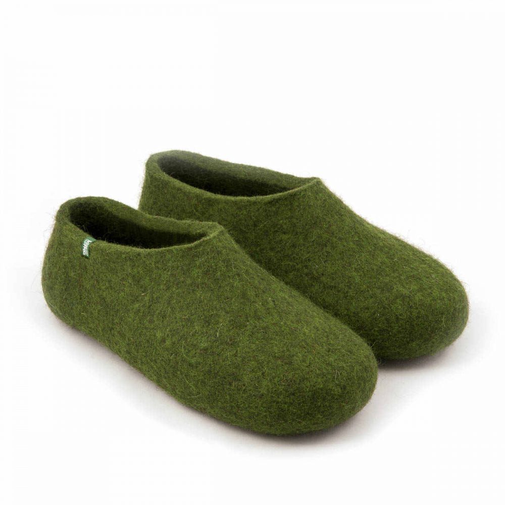 wool slippers in forest green color, house shoe shape