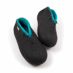 Black slipper boots with various colors for the interior BOOTIES by Wooppers -b