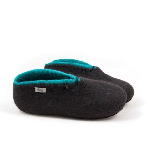 Black slipper boots with various colors for the interior BOOTIES by Wooppers -