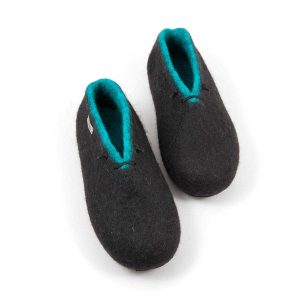 Black slipper boots with various colors for the interior BOOTIES by Wooppers _e