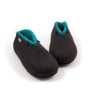 Black slipper boots with various colors for the interior BOOTIES by Wooppers -g
