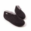 Black slipper boots with white lining BOOTIES by Wooppers -c