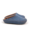 COLORI stone blue beige LOW -c Woolen house slippers by Wooppers in blue and beige. Low at the back, mule style slippers. This pair is seen from the side.
